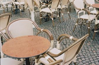 outdoor dining area design